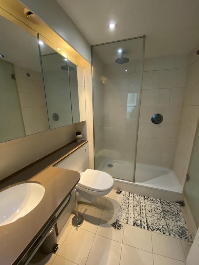 Royal Victoria Flat2 Appartement Londen Buitenkant foto