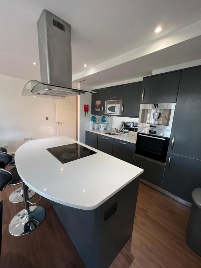 Royal Victoria Flat2 Appartement Londen Buitenkant foto